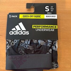 Adidas Men’s size Small 28-30 Gray Black Performance Boxer Brief quick dry $20